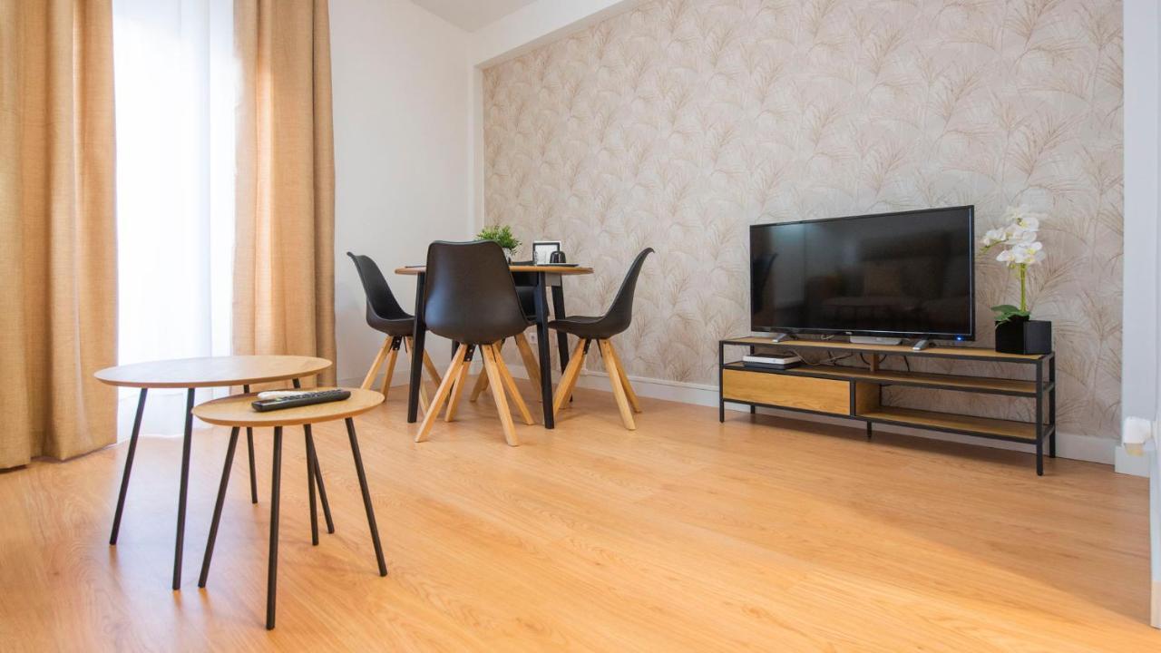 El Sueno De Carmelitas Con Parking Incluido - Apartamentos Aloha トレド エクステリア 写真