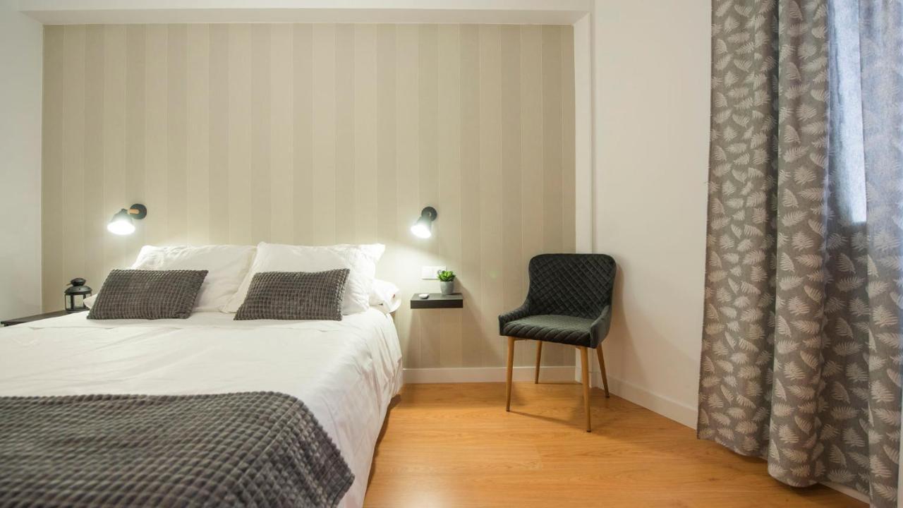 El Sueno De Carmelitas Con Parking Incluido - Apartamentos Aloha トレド エクステリア 写真